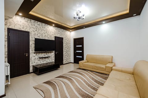 Communal lounge/ TV room, TV and multimedia, Living room