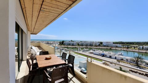 View (from property/room), Balcony/Terrace