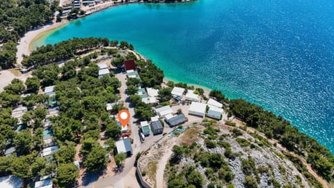 Facade/entrance, Bird's eye view, Beach