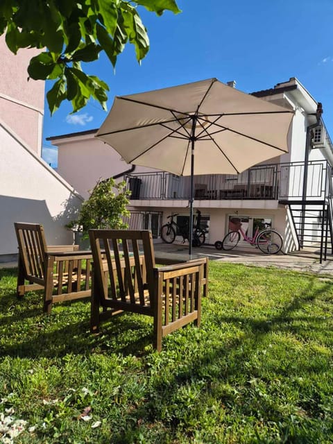 Property building, Garden, Garden view, Inner courtyard view