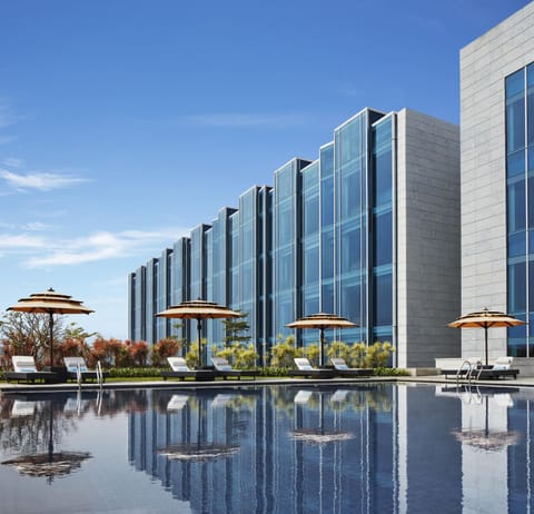 Pool view, Swimming pool
