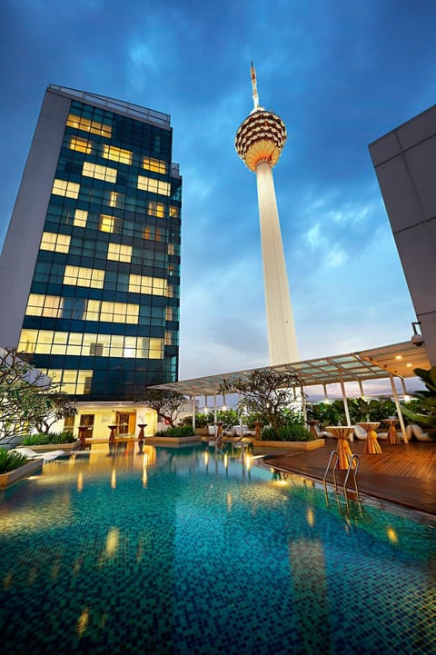 On site, City view, Landmark view, Pool view, Swimming pool, Swimming pool, Sunset