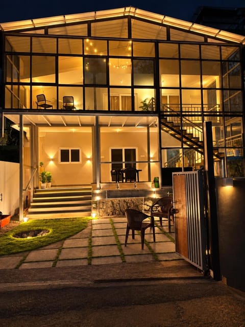 Property building, Night