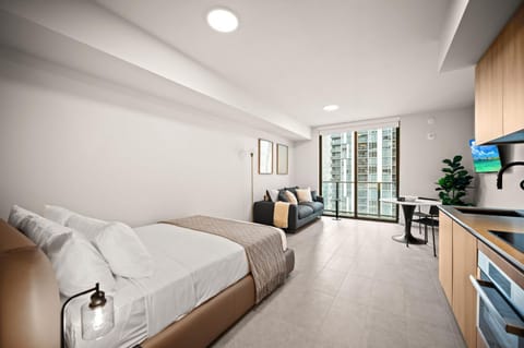 Bed, Kitchen or kitchenette, Living room, Photo of the whole room, Dining area, Bedroom