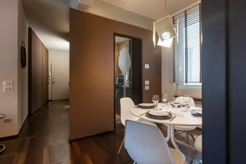 Communal lounge/ TV room, Living room, Dining area