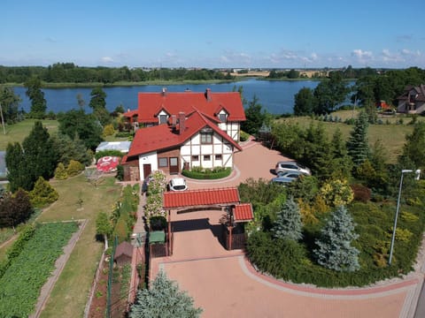 Property building, Lake view, Parking