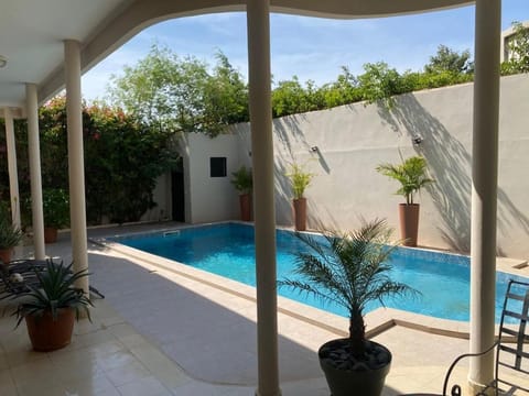 Swimming pool