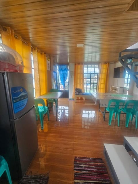 Living room, Dinner