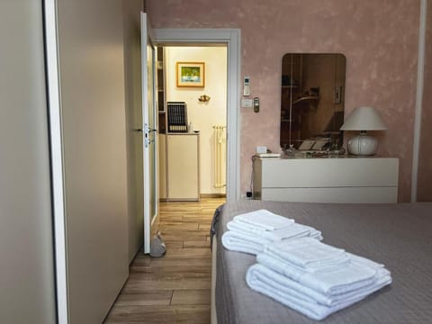Bed, Photo of the whole room, Bedroom, towels, wardrobe