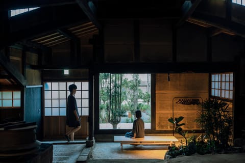 Day, Garden view