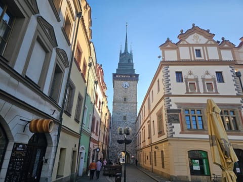 Nearby landmark, Day, Neighbourhood, City view, Landmark view, Street view, Location