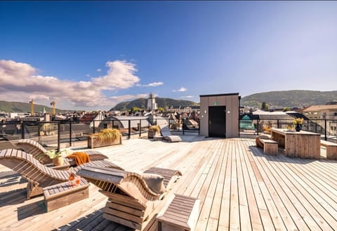 Day, Balcony/Terrace, Mountain view