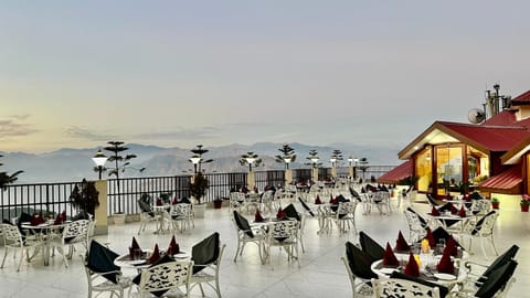 Balcony/Terrace, Dining area, Drinks