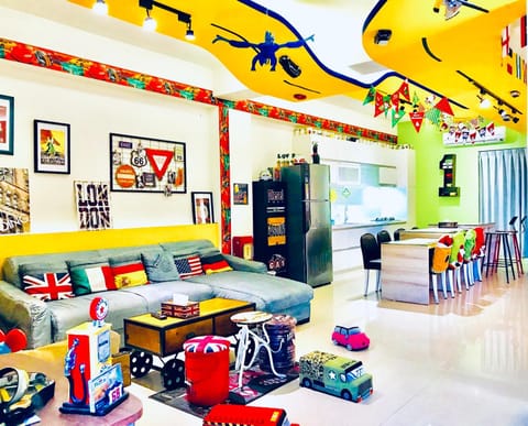 Lobby or reception, Communal kitchen, kitchen