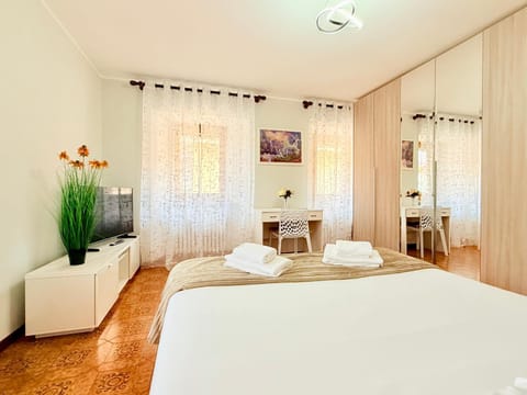 TV and multimedia, Bedroom