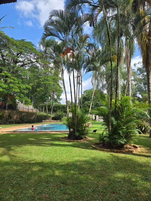 Garden, Swimming pool