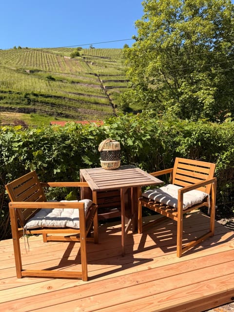 Balcony/Terrace, Seating area, Mountain view