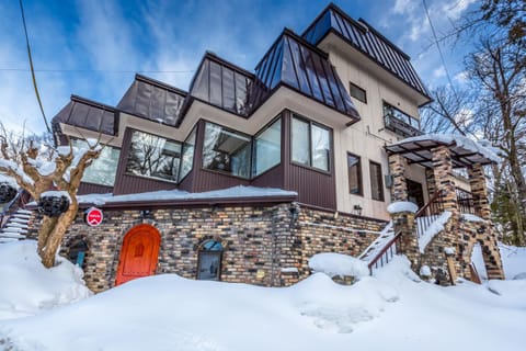 Property building, Natural landscape, Winter