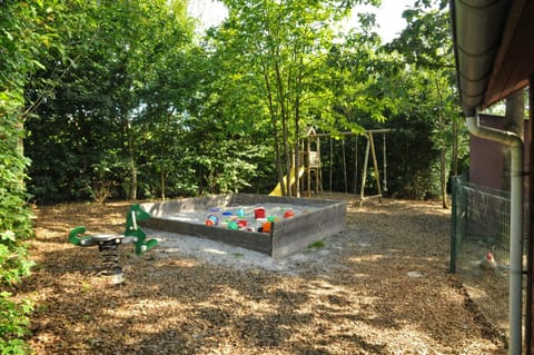 La Ribambelle House in Wallonia, Belgium