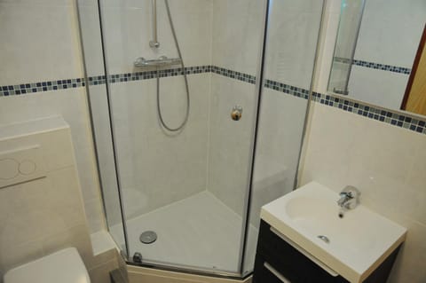 Property building, Bathroom