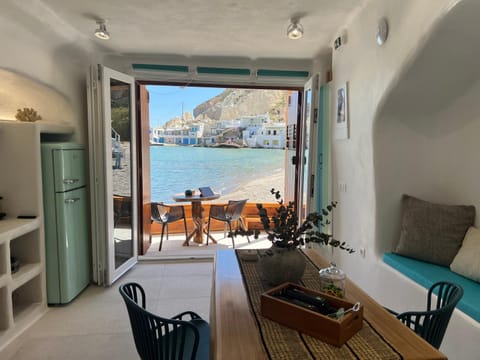 Balcony/Terrace, Seating area, Dining area, Sea view