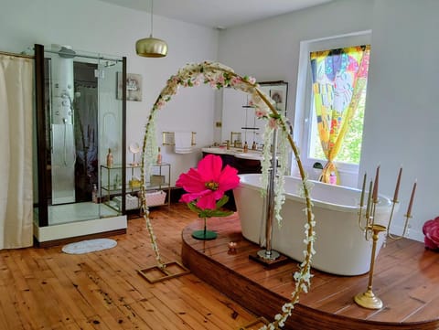 Shower, Bathroom, Bath