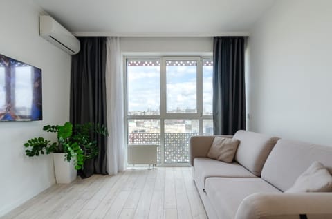 TV and multimedia, Living room, heating, air conditioner