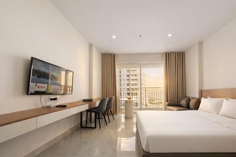 Bed, TV and multimedia, Living room, Bedroom