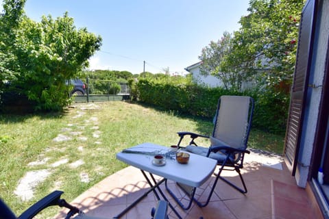 Patio, Garden