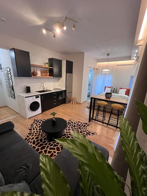 Kitchen or kitchenette, Living room, Dining area