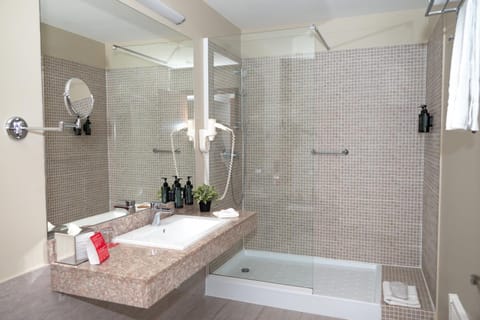 Ramada Plaza Craiova Hotel in Craiova