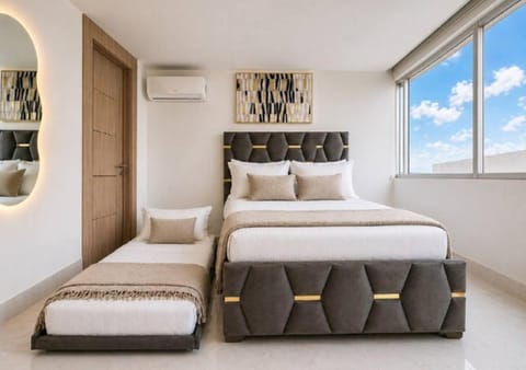 Bed, Photo of the whole room, Bedroom, air conditioner