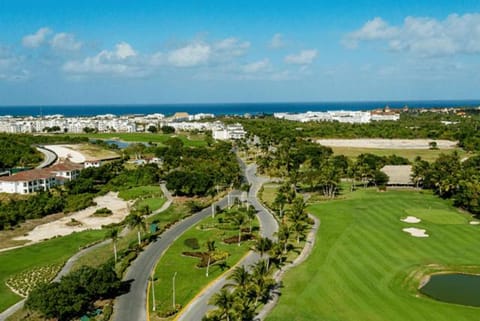 Natural landscape, Bird's eye view, Golfcourse, Sea view