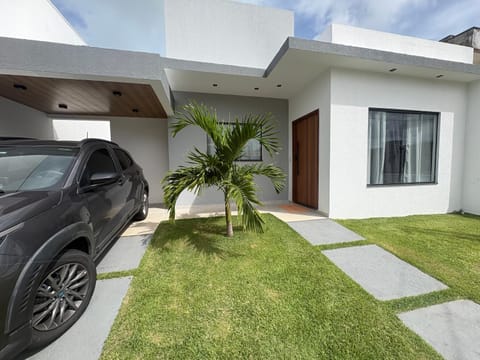 Garden, Parking