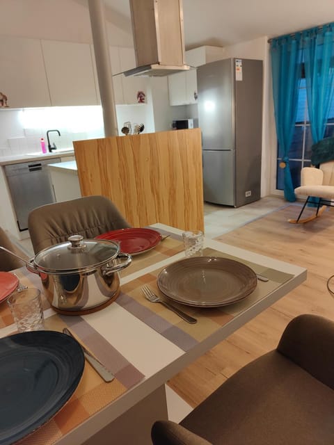 Balcony/Terrace, Living room, Dining area, kitchen