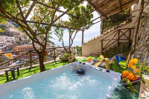 Garden, Hot Tub, Sea view, sunbed