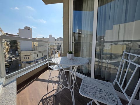 Day, View (from property/room), Balcony/Terrace, Balcony/Terrace, Seating area