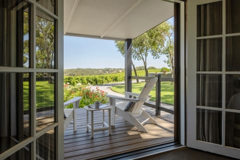 Natural landscape, Garden, View (from property/room), Balcony/Terrace, Garden view