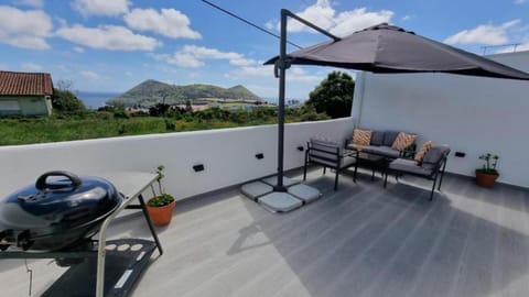 Patio, Patio, Natural landscape, BBQ facilities, BBQ facilities, View (from property/room), Balcony/Terrace, Decorative detail, City view, Garden view, Landmark view, Mountain view, Sea view, Inner courtyard view