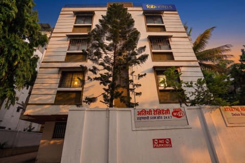 Property building, Facade/entrance