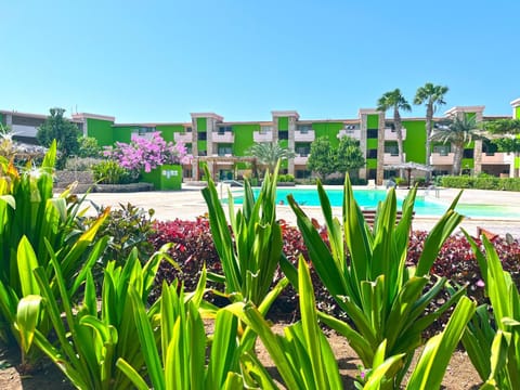 Garden view, Pool view