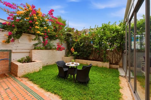 Garden, Garden view