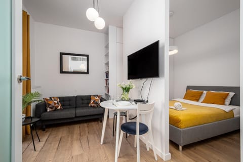 Bed, Living room, Bedroom