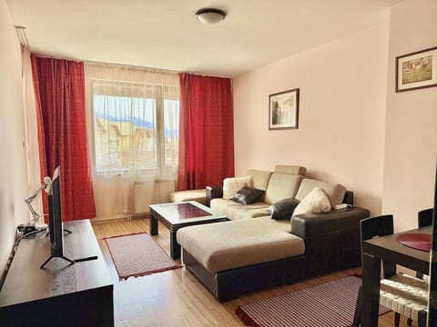 TV and multimedia, Living room, Photo of the whole room, Seating area