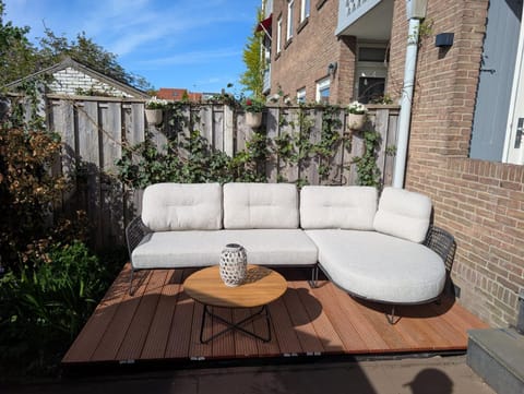 Patio, Garden