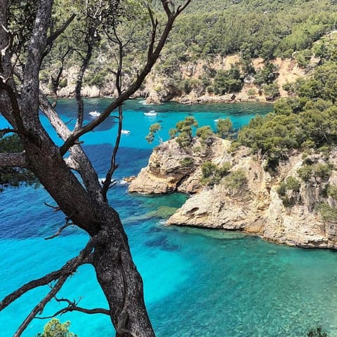 Nearby landmark, Natural landscape, Fishing, Snorkeling, Beach, Windsurfing, Canoeing, Hiking, Cycling, Diving, Sea view, Sunrise, Sunset