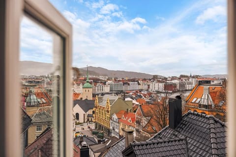 View (from property/room), City view