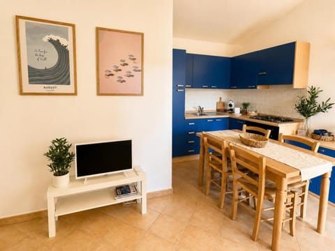 TV and multimedia, Kitchen or kitchenette