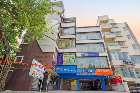 Property building, Facade/entrance