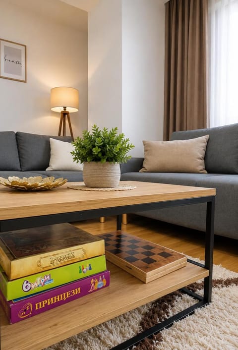 Library, Living room, Seating area